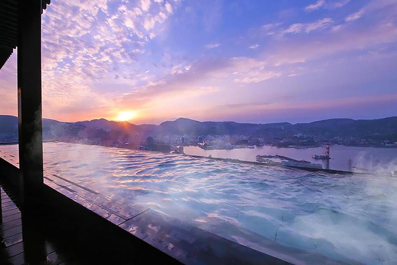 Ooedo Onsen Monogatari Nagasaki Hotel Seifu מראה חיצוני תמונה