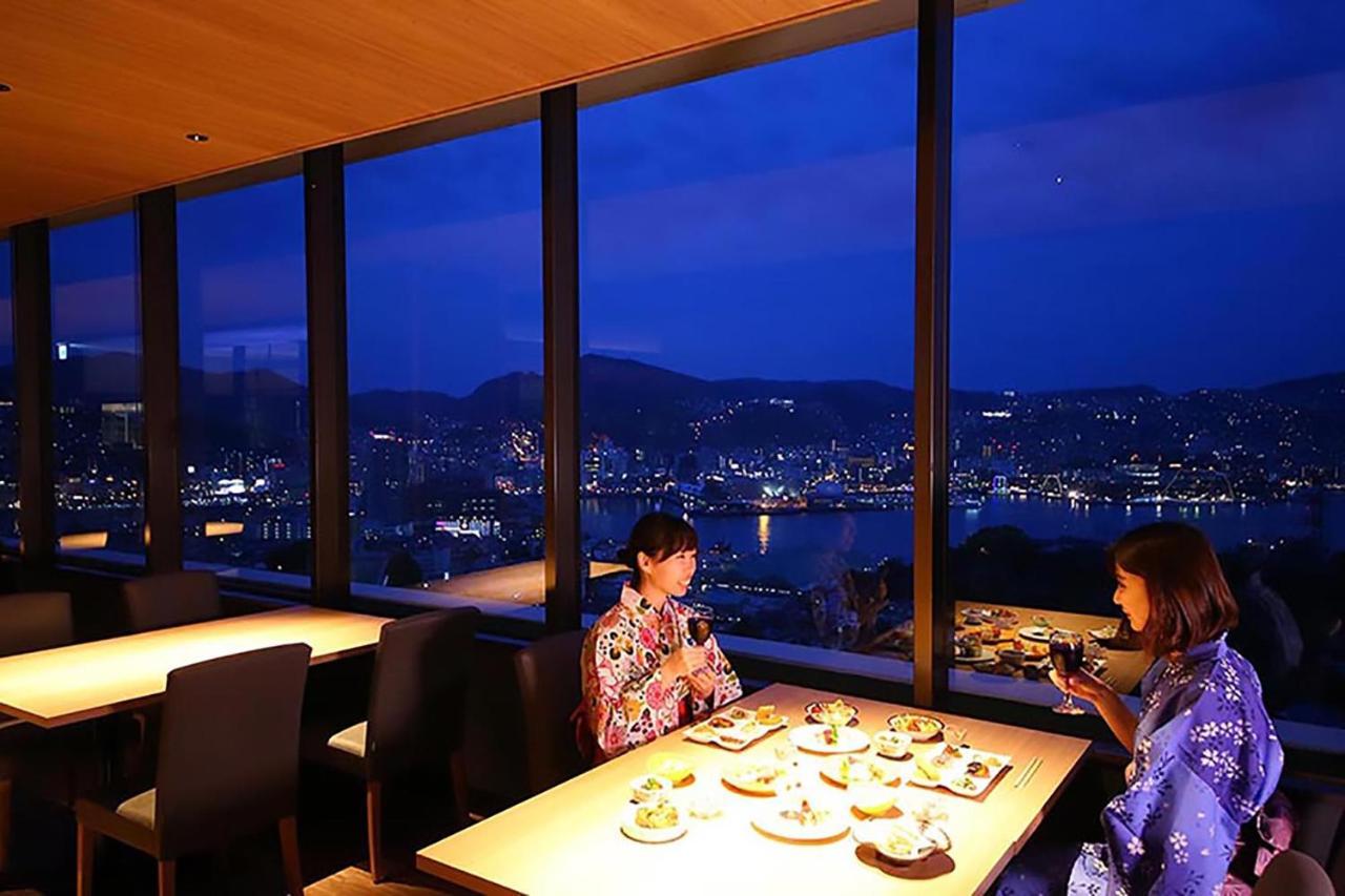 Ooedo Onsen Monogatari Nagasaki Hotel Seifu מראה חיצוני תמונה