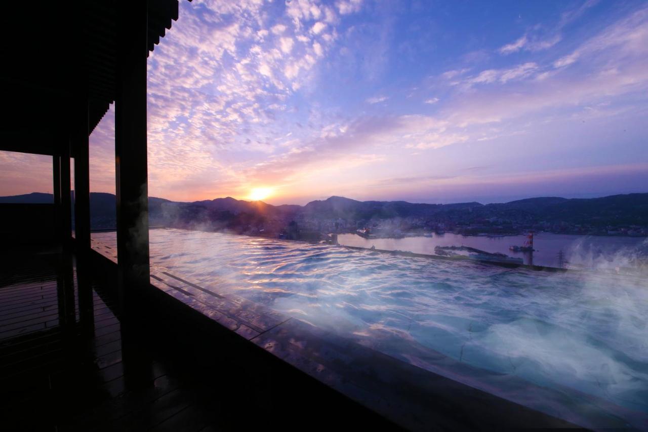 Ooedo Onsen Monogatari Nagasaki Hotel Seifu מראה חיצוני תמונה