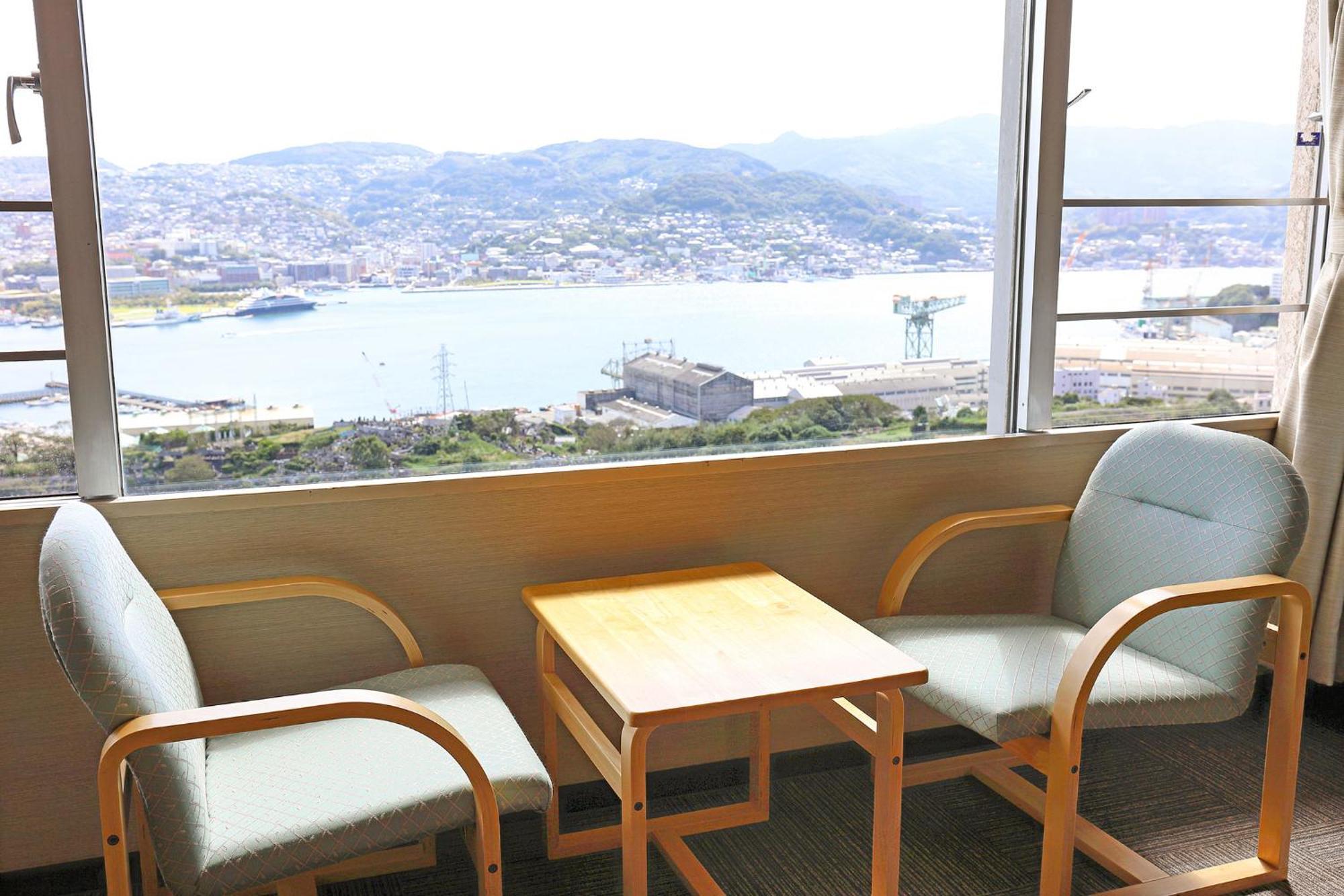 Ooedo Onsen Monogatari Nagasaki Hotel Seifu מראה חיצוני תמונה